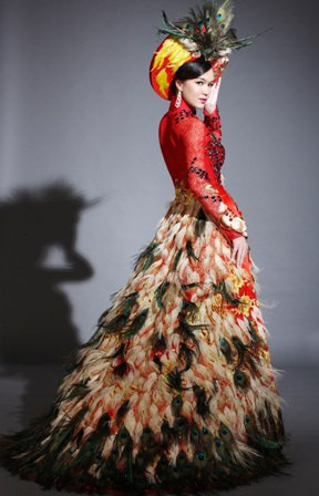 Thúy Vy sẽ "hóa" chim công trong Miss World 2011 ảnh 1