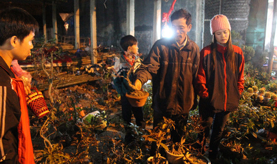 Thức trắng đêm cùng phiên chợ Viềng Âm dương ảnh 3