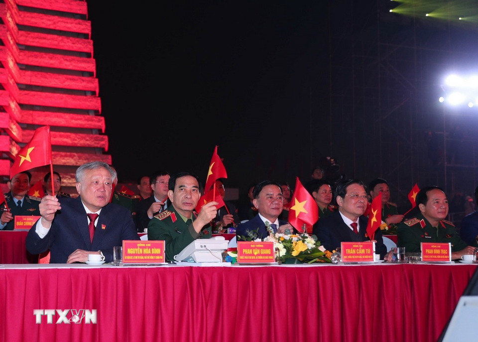 Các đại biểu dự chương trình. (Ảnh: Trọng Đức/TTXVN)