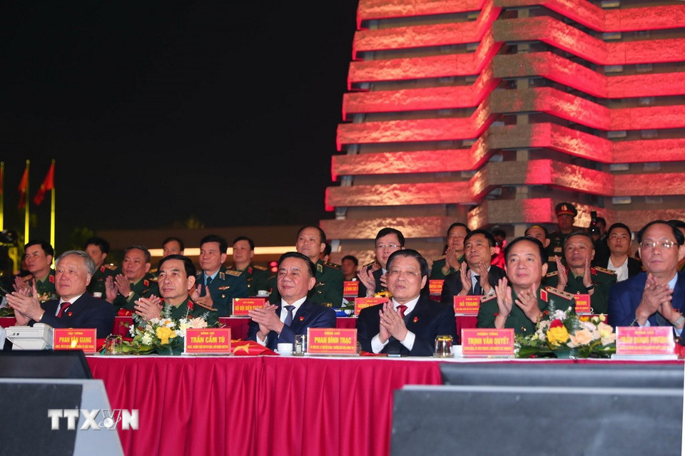 Các đại biểu dự chương trình. (Ảnh: Trọng Đức/TTXVN)