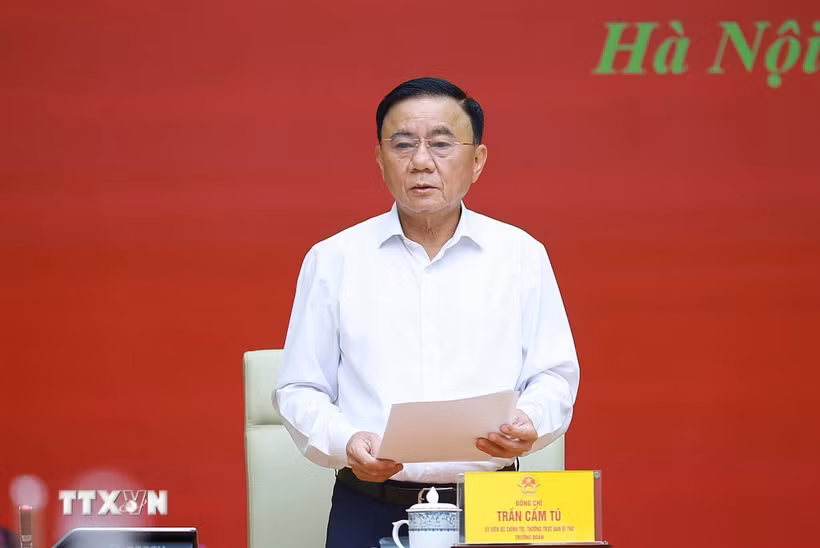 Đồng chí Trần Cẩm Tú, Ủy viên Bộ Chính trị, Thường trực Ban Bí thư, Trưởng đoàn kiểm tra, giám sát số 12 của Bộ Chính trị, Ban Bí thư phát biểu. (Ảnh: Dương Giang/TTXVN)
