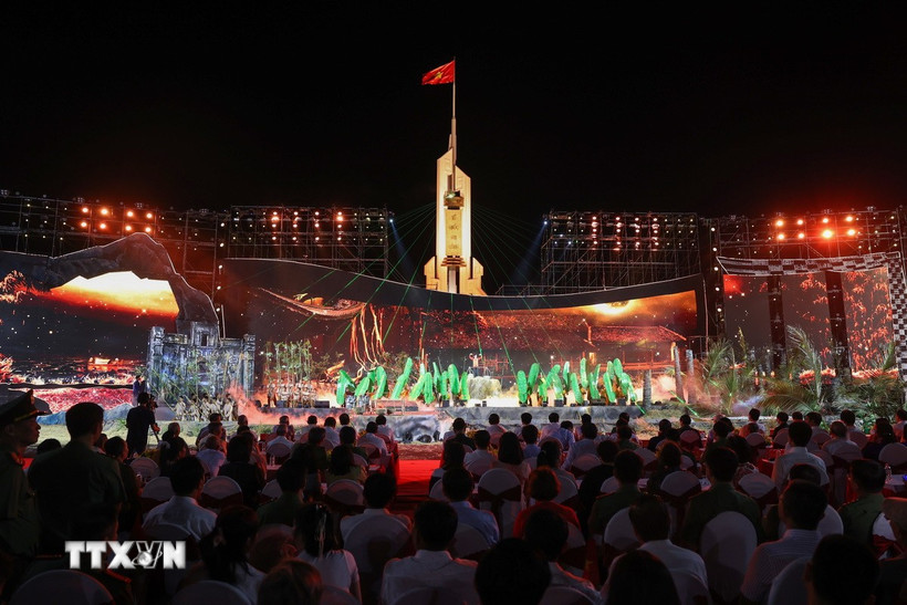 Chương trình diễn ra trên mảnh đất Tây Ninh, nơi có Căn cứ Trung ương Cục miền Nam. (Ảnh: Giang Phương/TTXVN)