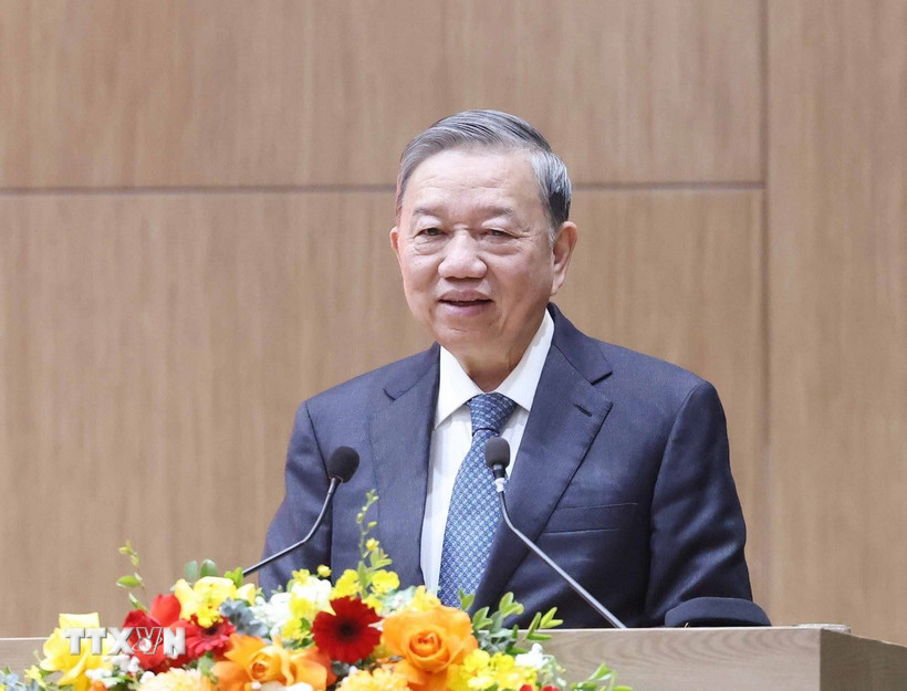 Tổng Bí thư Tô Lâm phát biểu tại buổi gặp mặt cán bộ công an cấp cao qua các thời kỳ. (Ảnh: Thống Nhất/TTXVN)