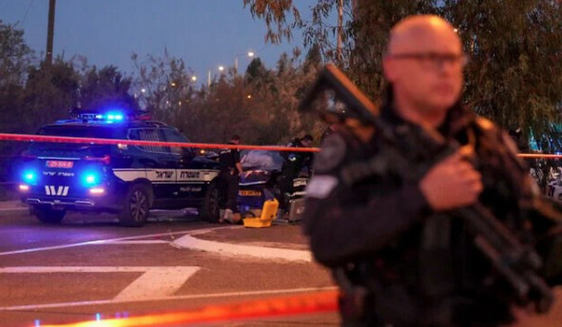 Cảnh sát Israel tại hiện trường vụ việc. (Nguồn: AP)