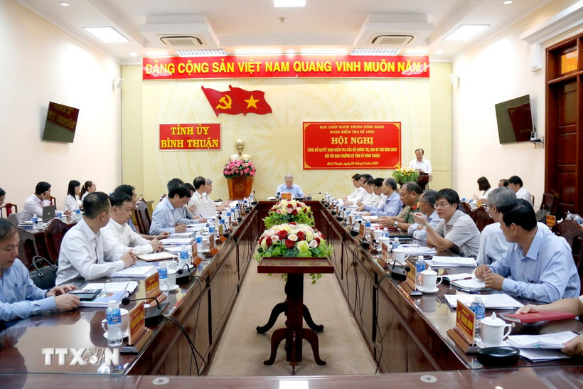 Quang cảnh buổi làm việc. (Ảnh: Nguyễn Thanh/TTXVN)