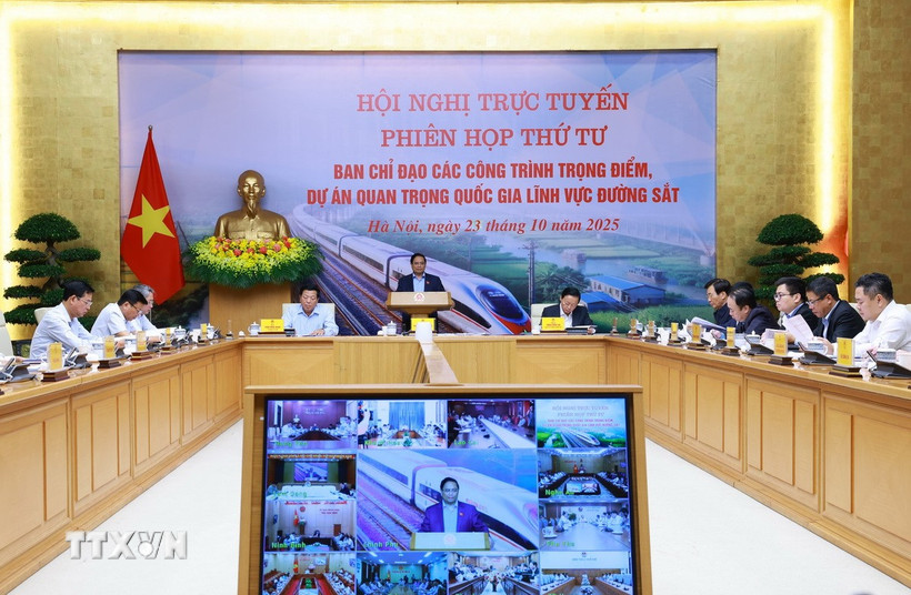 Thủ tướng Phạm Minh Chính chủ trì Phiên họp lần thứ tư Ban chỉ đạo các công trình trọng điểm, dự án quan trọng quốc gia lĩnh vực đường sắt. (Ảnh: Dương Giang/TTXVN)