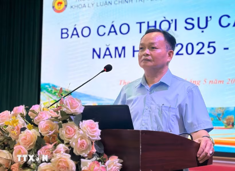 Tiến sỹ Nguyễn Văn Thụ, Phó trưởng khoa Lý luận Chính trị-Luật (Trường Đại học Hồng Đức, Thanh Hóa). (Ảnh: TTXVN phát)