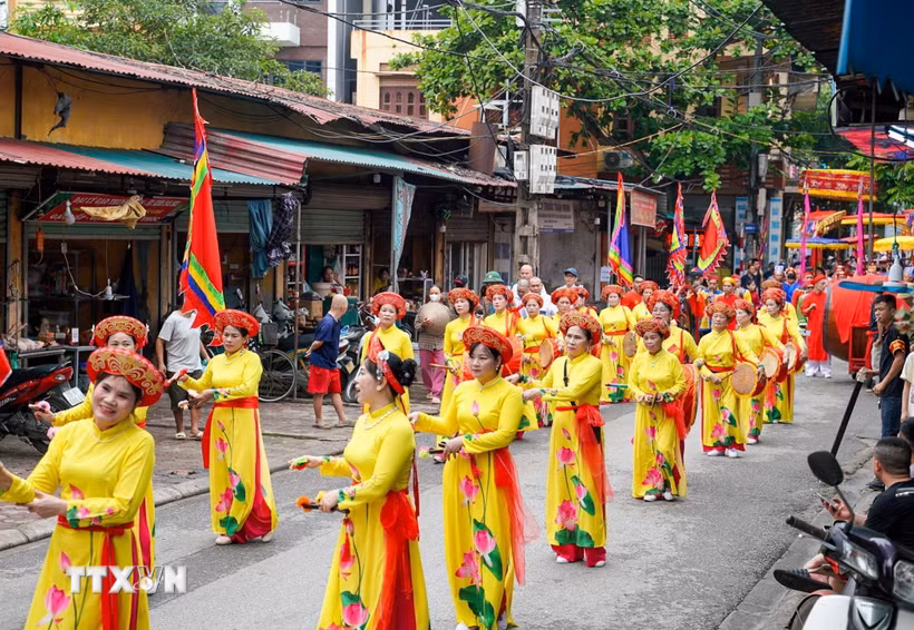Ngày 24/11 hằng năm được đề xuất là “Ngày Văn hoá Việt Nam” và là ngày nghỉ, người lao động được hưởng nguyên lương. (Ảnh: Khánh Hòa/TTXVN)
