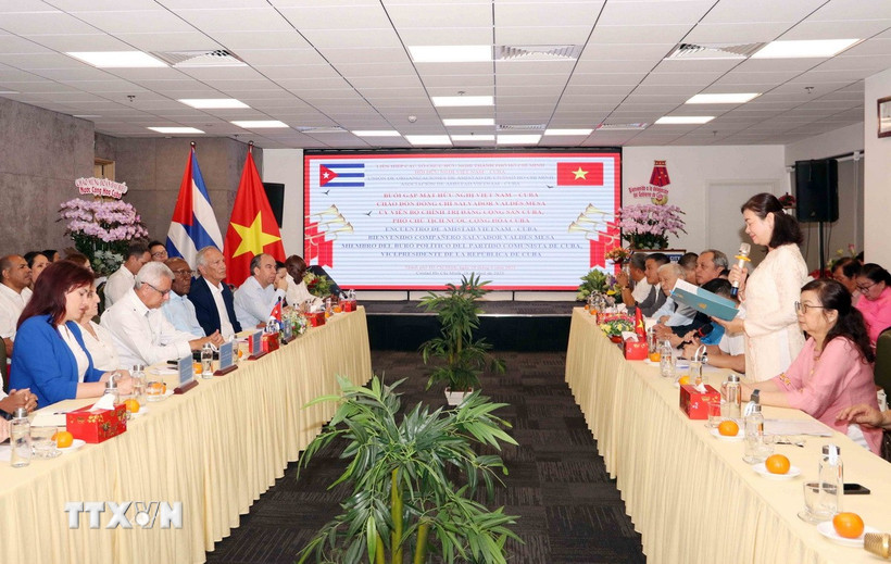 Chương trình "Gặp gỡ hữu nghị Việt Nam-Cuba". (Ảnh: Xuân Khu/TTXVN)