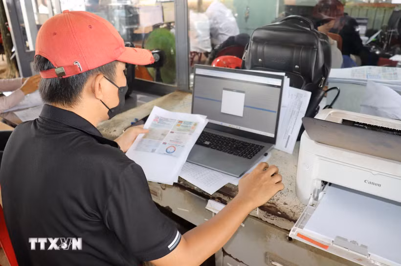 Tây Ninh đang từng bước đưa trí tuệ nhân tạo vào hoạt động quản lý, điều hành, hướng tới một nền hành chính hiện đại, hiệu quả và minh bạch. (Ảnh: Bùi Giang/TTXVN)
