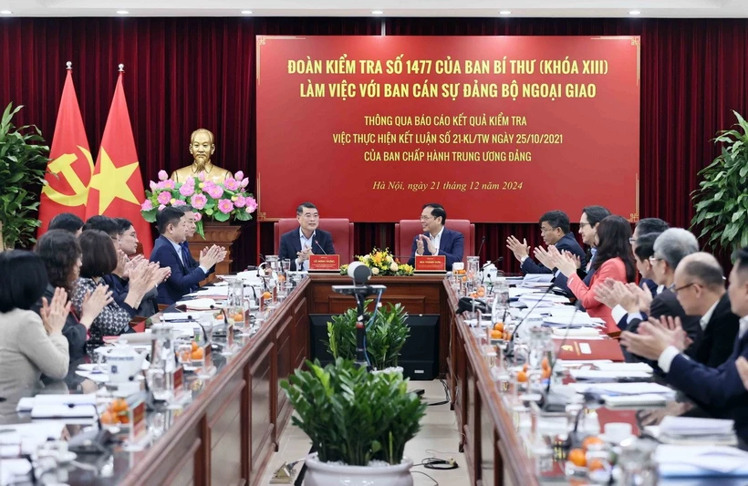 Quang cảnh buổi làm việc. (Ảnh: An Đăng/TTXVN)