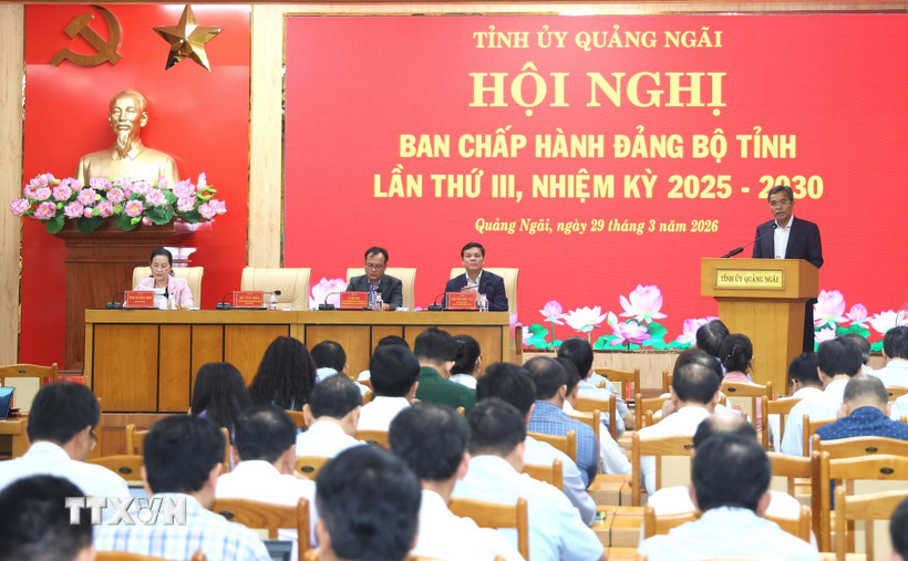 Quang cảnh hội nghị Ban Chấp hành Đảng bộ tỉnh Quảng Ngãi lần thứ 3. (Ảnh: Đinh Hương/TTXVN)