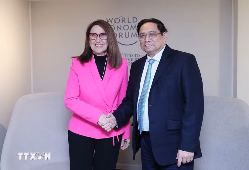 Thủ tướng Phạm Minh Chính gặp bà Rebeca Grynspan, Tổng Thư ký Hội nghị Liên hợp quốc về Thương mại và Phát triển. (Ảnh: Dương Giang/TTXVN)