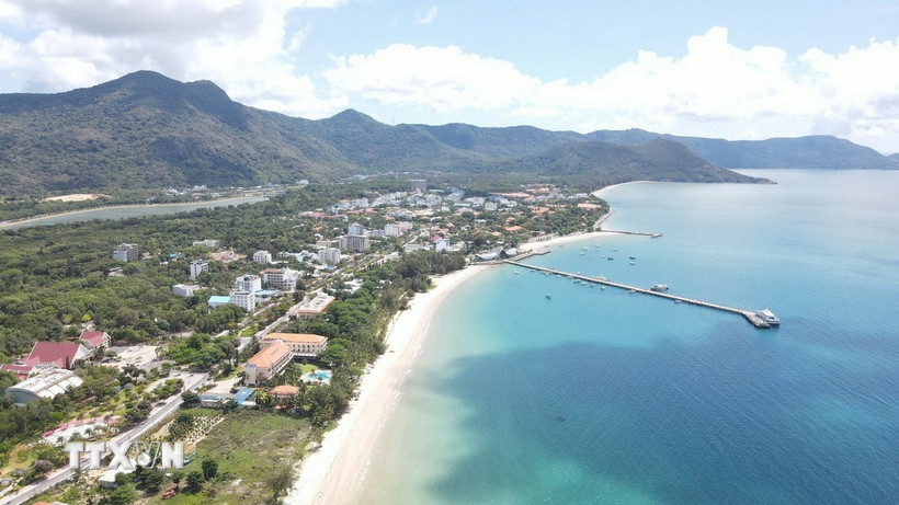 Toàn cảnh trung tâm đặc khu Côn Đảo, Thành phố Hồ Chí Minh. (Ảnh: TTXVN phát)