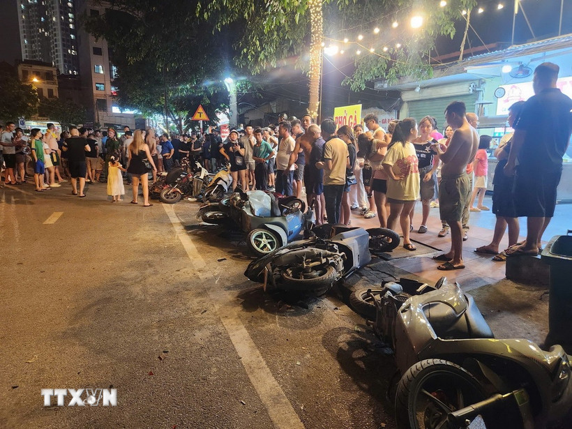 Hiện trường vụ tai nạn. (Ảnh: TTXVN phát)