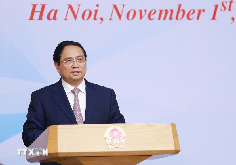 Thủ tướng Phạm Minh Chính chủ trì Hội nghị tham vấn các chuyên gia, tổ chức trong nước và quốc tế về thành lập Trung tâm tài chính quốc tế tại Việt Nam. (Ảnh: Dương Giang/TTXVN)