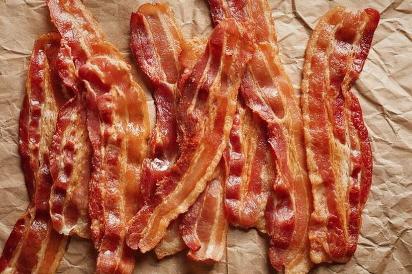 Thịt nguội là một trong những thực phẩm mà người bệnh cao huyết áp cần tránh. (Nguồn: Getty)