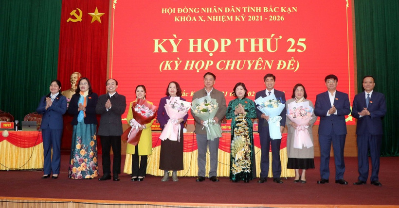 Quang cảnh Kỳ họp thứ 25 (kỳ họp chuyên đề) Hội đồng Nhân dân tỉnh Bắc Kạn khóa X, nhiệm kỳ 2021-2026. (Ảnh: Nguyễn Công Hải/TTXVN)