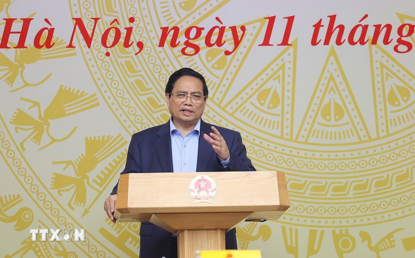 Thủ tướng Phạm Minh Chính chủ trì phiên họp về phát triển nhà ở xã hội. (Ảnh: Dương Giang/TTXVN)