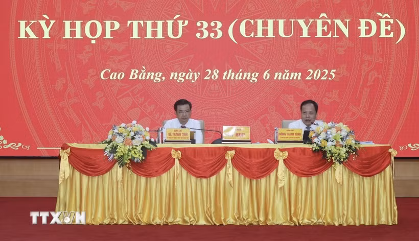 Chủ tọa Kỳ họp. (Ảnh: Chu Hiệu/TTXVN)