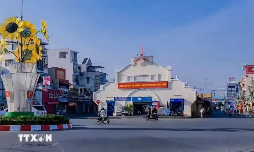 Trung tâm phường Thủ Đức, Thành phố Hồ Chí Minh. (Ảnh: Hữu Duyên/TTXVN)