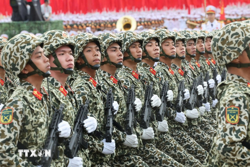Khối chiến sỹ Đặc công tại Lễ diễu binh, diễu hành kỷ niệm 80 năm Quốc khánh. (Ảnh: Lâm Khánh/TTXVN)