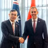 Bộ trưởng Bộ Tài chính Ngô Văn Tuấn làm việc với Bộ trưởng Ngân khố Australia Jim Chalmers nhằm thúc đẩy hợp tác tài chính song phương và chuẩn bị cho năm APEC 2027. (Ảnh: BTC/Vietnam+)