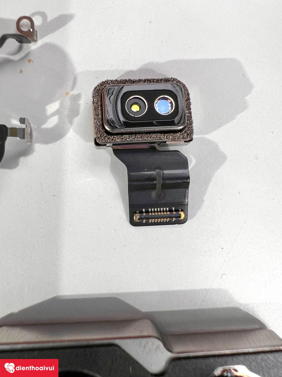 Cảm biến Liddar. (Ảnh: Điện Thoại Vui)