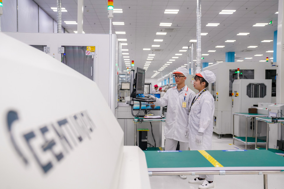 Tổng diện tích mặt bằng khu sản xuất giai đoạn 1 là 45.200m2 (22.600m2 x 2 tầng) với công suất 23 triệu sản phẩm/năm trong giai đoạn 1. (Ảnh: PV/Vietnam+)