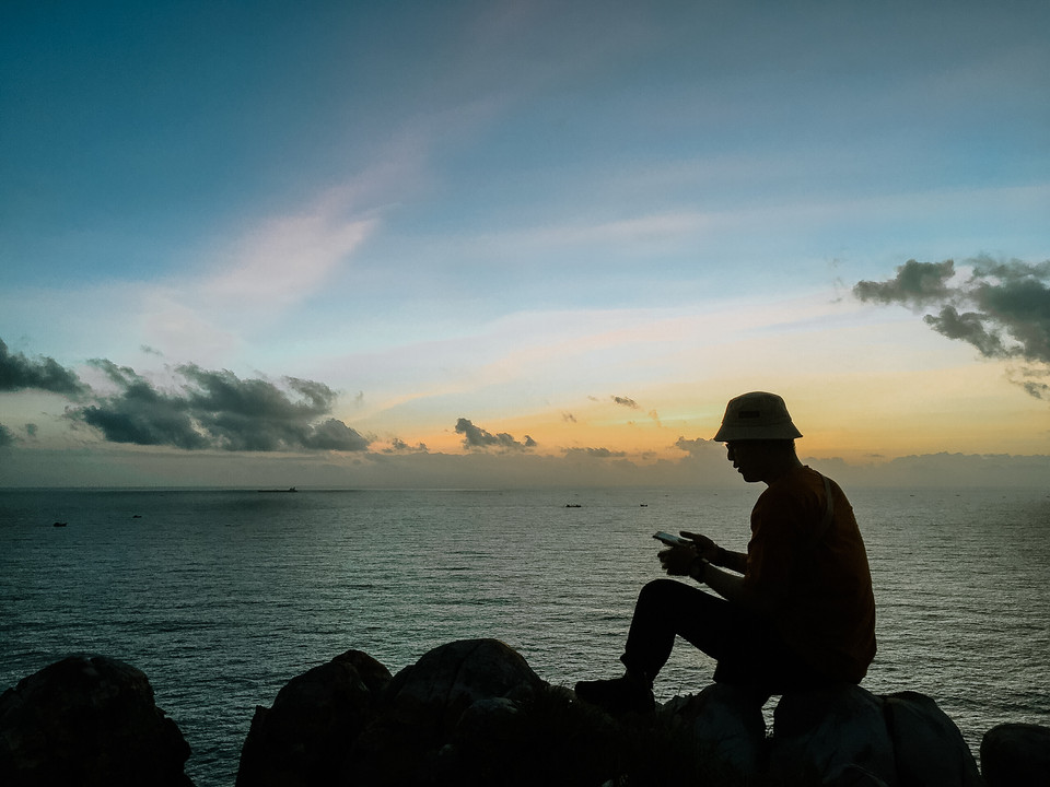 Du khách có dịp đến đây vào sáng sớm sẽ được đón một buổi bình minh có một không hai. (Ảnh: Minh Sơn/Vietnam+)