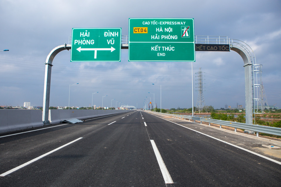 Điểm cuối tuyến cao tốc là cảng Ðình Vũ, quận Hải An, thành phố Hải Phòng. (Ảnh: Minh Sơn/Vietnam+)