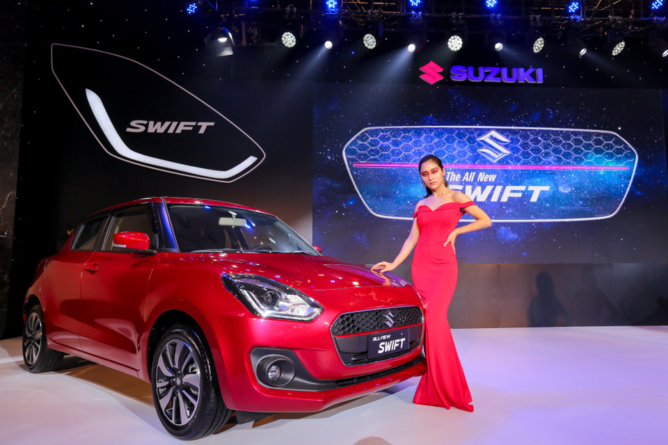 Sáng 1/12, tại Hà Nội, Suzuki Việt Nam đã chính thức ra mắt mẫu xe Suzuki Swift thế hệ thứ 3 mang tên The All New Swift. (Ảnh: Minh Sơn/Vietnam+)