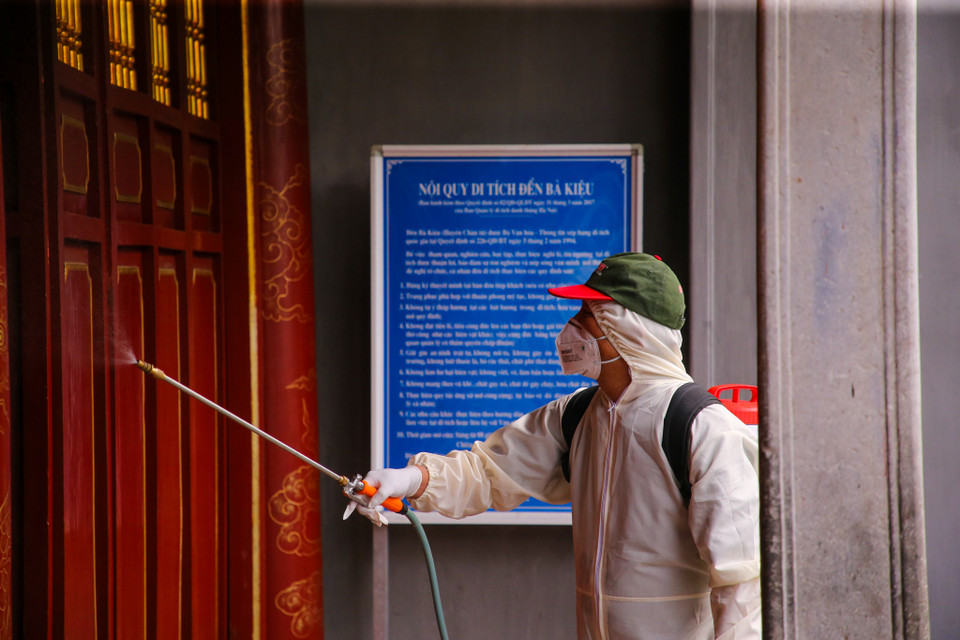 Các khu di tích sẽ được đóng cửa và tiến hành tẩy rửa thường xuyên. Thời gian mở cửa trở lại sẽ theo hướng dẫn của Bộ Y tế và thành phố Hà Nội. (Ảnh: Minh Sơn/Vietnam+)