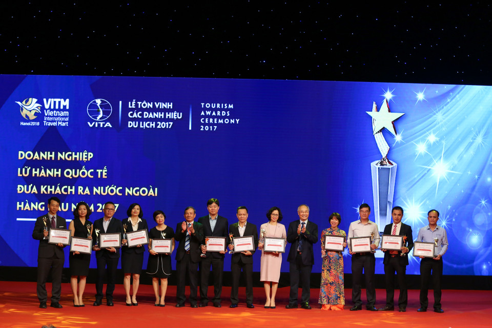 Những doanh nghiệp lữ hành có số lượng khách Việt Nam đi du lịch nước ngoài nhiều nhất trong năm 2017 cũng được vinh danh tại đây. (Ảnh: Minh Sơn/Vietnam+)