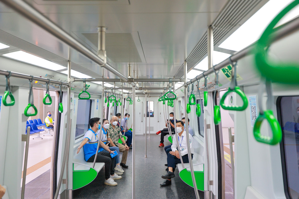 Toàn tuyến xây dựng một khu depot đặt tại phía Đông Nam ga tàu Hà Đông, diện tích khoảng 26,2 ha, bao gồm 17 đơn thể và các công trình ngoài trời liên quan, thiết bị công nghệ khu depot... Đây là dự án đường sắt đô thị đầu tiên tại Việt Nam áp dụng kỹ thuật Trung Quốc. (Ảnh: Minh Sơn/Vietnam+)