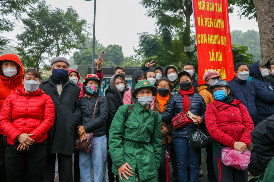 Nguyễn Nhật Phong (sinh năm 2003) cho biết trước ngày lên đường nhập ngũ bạn rất hồi hộp, cả đêm không ngủ được. (Ảnh: Minh Sơn/Vietnam+)