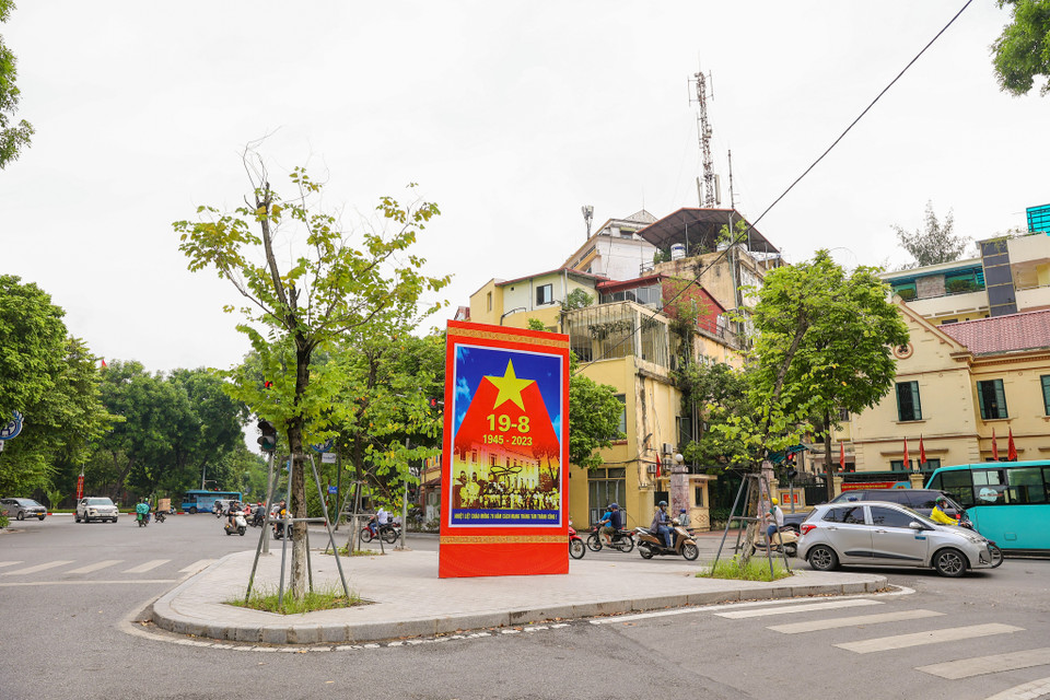 Tuyến phố Điện Biên Phủ. (Ảnh: Minh Sơn/Vietnam+)