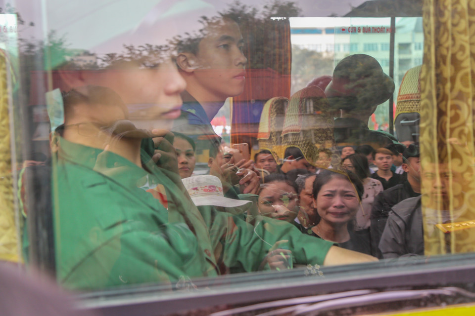 Thời hạn phục vụ tại ngũ trong thời bình của hạ sĩ quan, binh sĩ là 24 tháng. Quy định này đã được áp dụng từ năm 2016 và tiếp tục được thực hiện trong năm 2019 tới đây. (Ảnh: Minh Sơn/Vietnam+)