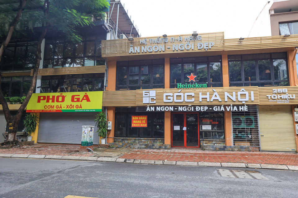 Cầu Giấy cũng là một trong 22 quận, huyện tại Thủ đô sẽ được mở lại một số cơ sở kinh doanh theo quy định. (Ảnh: Minh Sơn/Vietnam+)