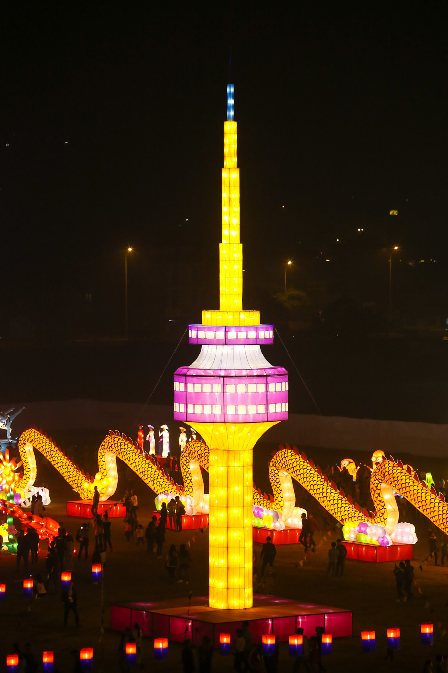 Hay tháp truyền hình Namsan nổi tiếng của Hàn Quốc. (Ảnh: Minh Sơn/Vietnam+)