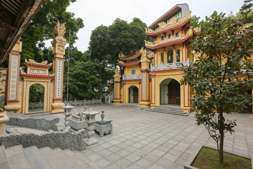 Hiện nay, chùa mở cửa đón gió Đông Nam. (Ảnh: Minh Sơn/Vietnam+)