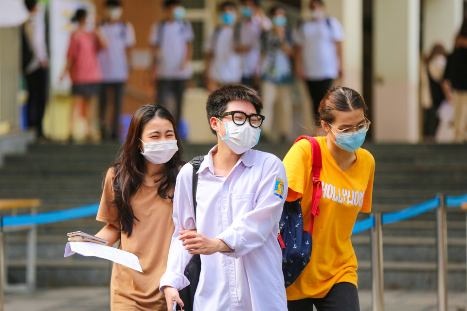 Trong thời gian 60 phút, thí sinh phải hoàn thành 50 câu hỏi ở nhiều dạng khác nhau theo mức độ từ dễ đến khó. (Ảnh: Minh Sơn/Vietnam+)