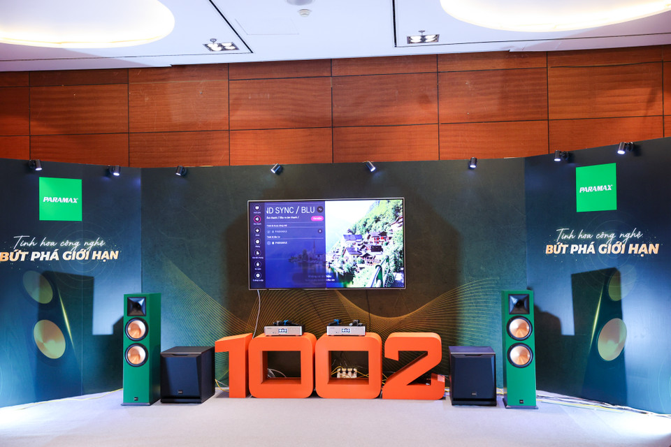 Ngoài ra triển lãm cũng giới thiệu những sản phẩm 'all in one' tất cả trong 1 dành cho người có nhu cầu về thiết bị giá vừa phải, tích hợp nhiều tính năng hoặc karaoke tại nhà. (Ảnh: Minh Sơn/Vietnam+)