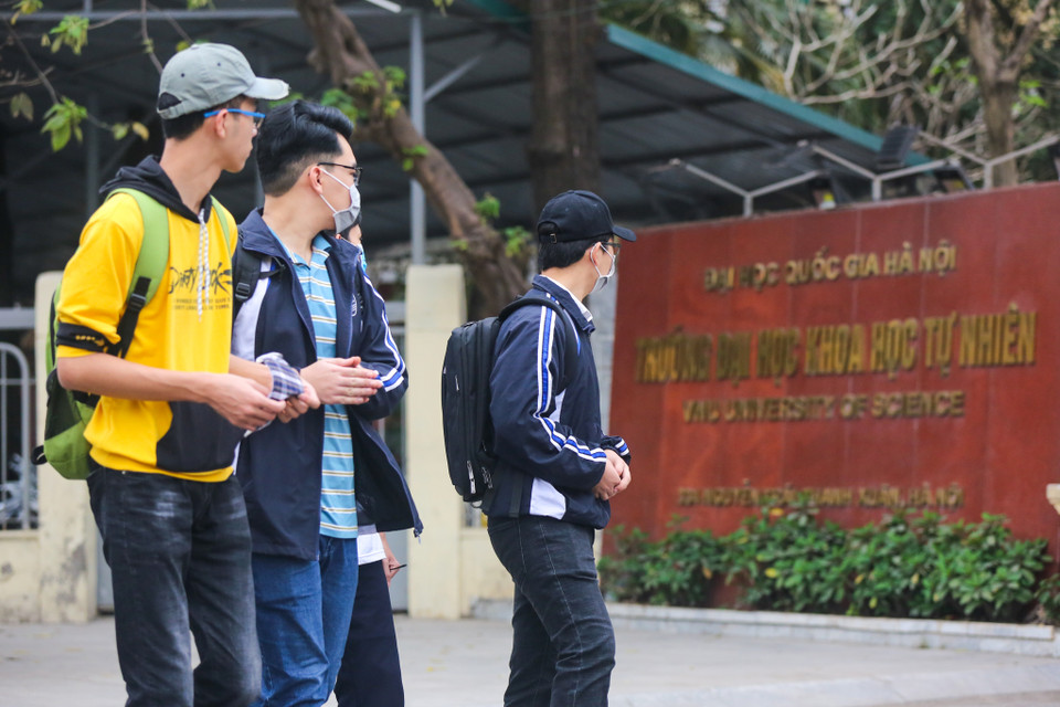Một số trường quyết định cho sinh viên trở lại vào ngày 2/3 như Học viện Báo chí và Tuyên truyền, Đại học Khoa học xã hội và Nhân văn, Đại học Khoa học Tự nhiên,... (Ảnh: Minh Sơn/Vietnam+)