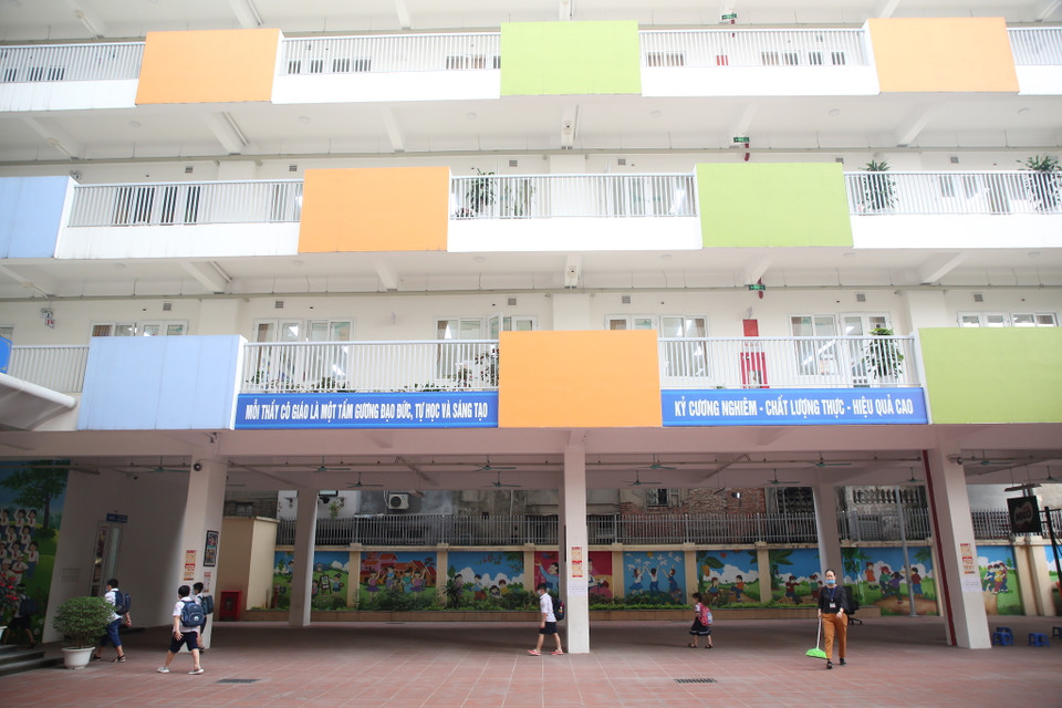 Trong ngày 11/5, 533 học sinh trường Tiểu học Phúc Tân đã đến trường sẵn sàng cho buổi học đầu tiên. (Ảnh: Minh Sơn/Vietnam+)