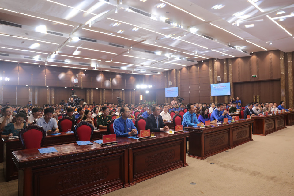 Ngày hội gồm các hoạt động như: Khai mạc Ngày hội thanh niên; khởi công, khánh thành, bàn giao 580 công trình thanh niên; khai mạc các hoạt động văn hóa thể thao.Tổ chức đồng loạt đại hội đại biểu Hội Liên hiệp Thanh niên Việt Nam cấp xã, nhiệm kỳ 2024 – 2029. (Ảnh: Diễm Hằng/Vietnam+)