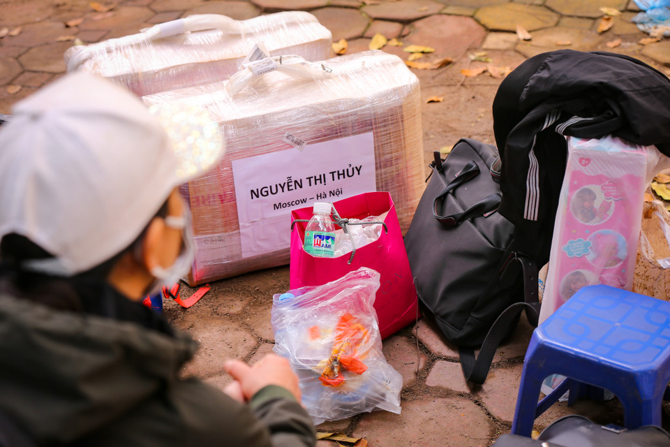 Chiều 20/3, khu cách ly đã đón hàng trăm công dân Việt Nam trở về từ Nga. (Ảnh: Minh Sơn/Vietnam+)