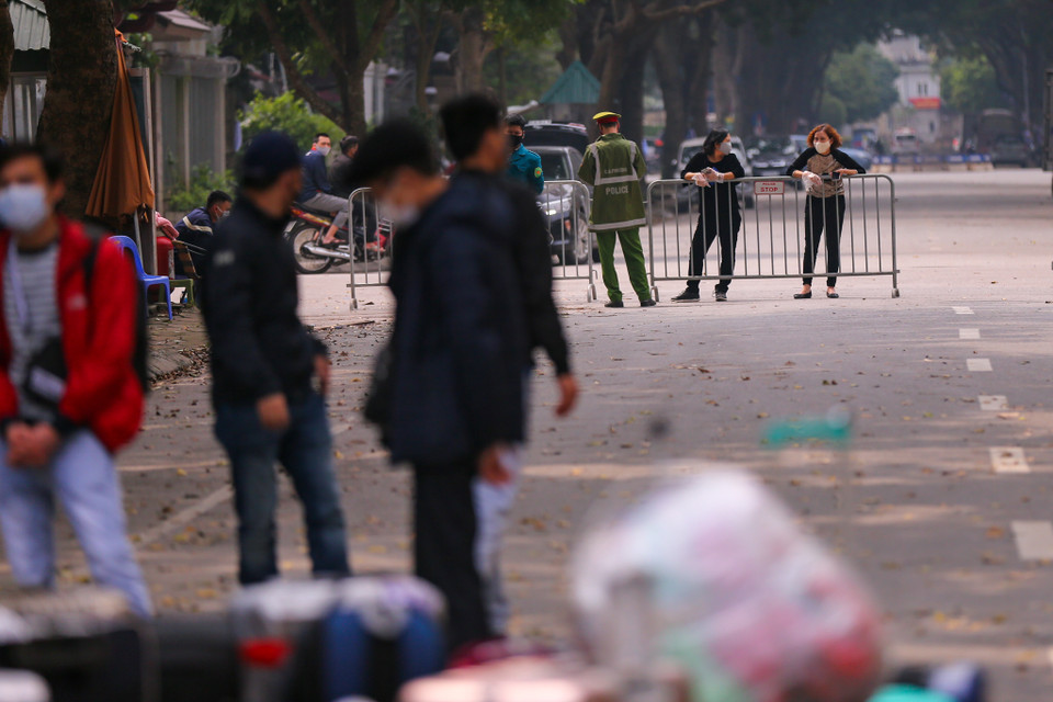 Các công dân trở về từ vùng dịch sẽ được phân bổ về các khu cách ly trên địa bàn Hà Nội. (Ảnh: Minh Sơn/Vietnam+)