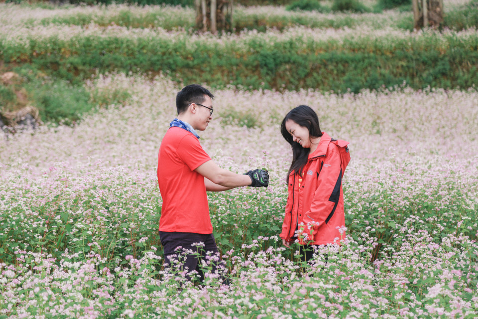 Nhiều bạn trẻ đã lựa chọn Hà Giang như một điểm đến không thể thiếu trong hành trình khám phá Tây Bắc. (Ảnh: PV/Vietnam+)