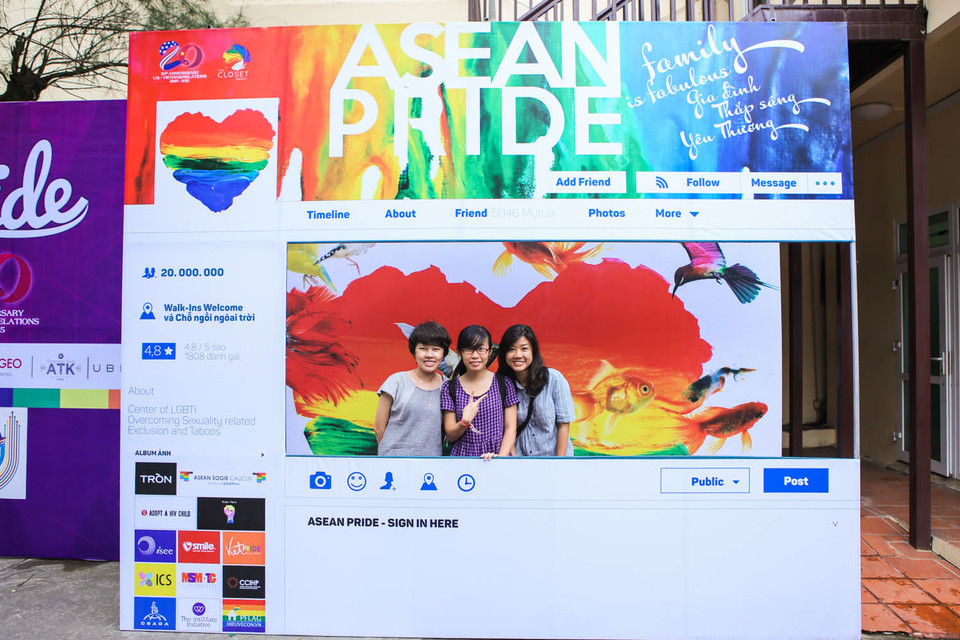 Nhân dịp kỉ niệm 20 năm quan hệ ngoại giao Việt - Mỹ, Đại sứ quán Hoa Kỳ tại Việt Nam và CAMA Vietnam đã tổ chức chương trình Festival âm nhạc ASEAN Pride 2015. (Ảnh: Vietnam+)